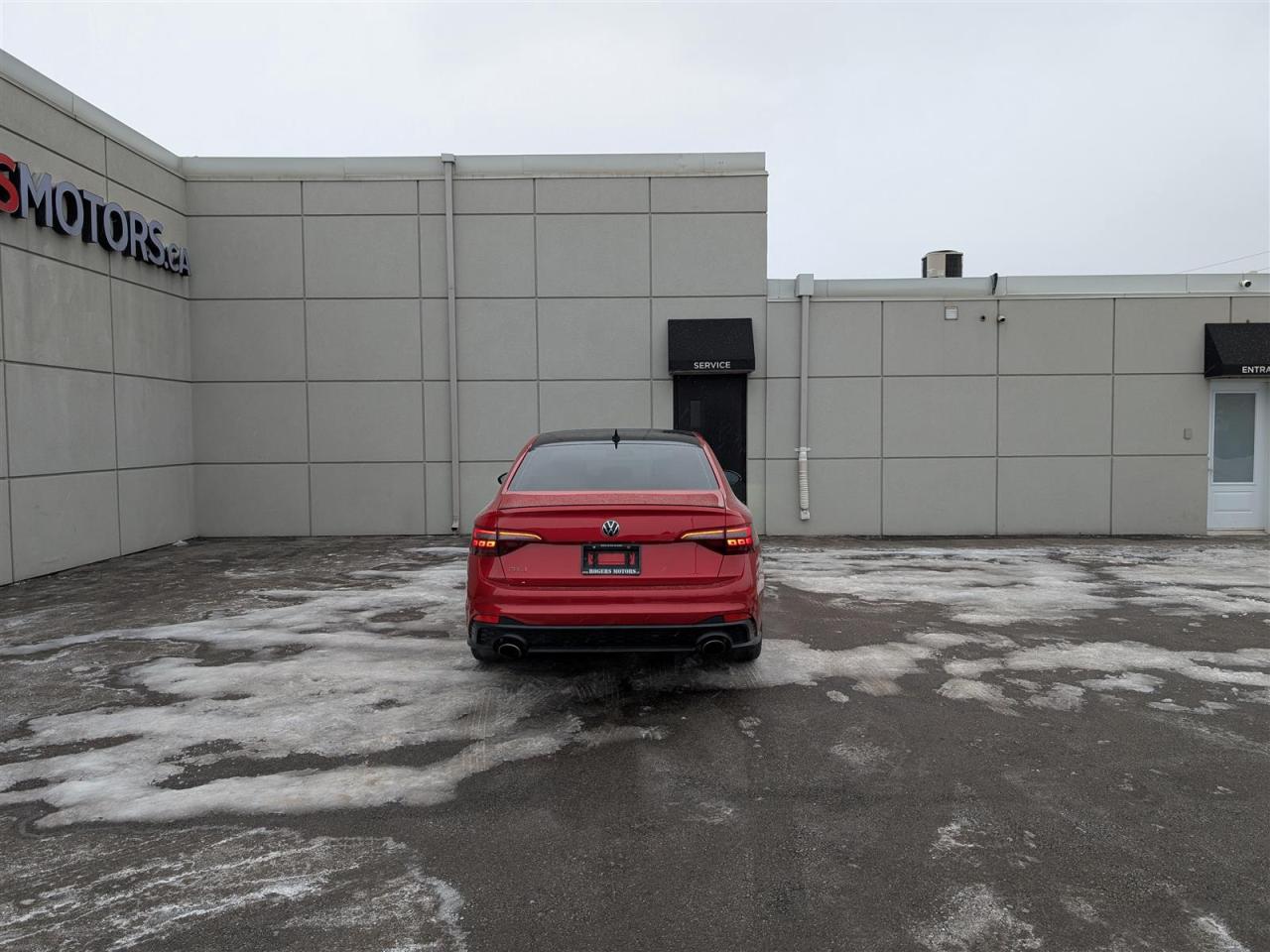 2022 Volkswagen Jetta GLI - SUNROOF - NAVI - LEATHER - TECH FEATS Photo