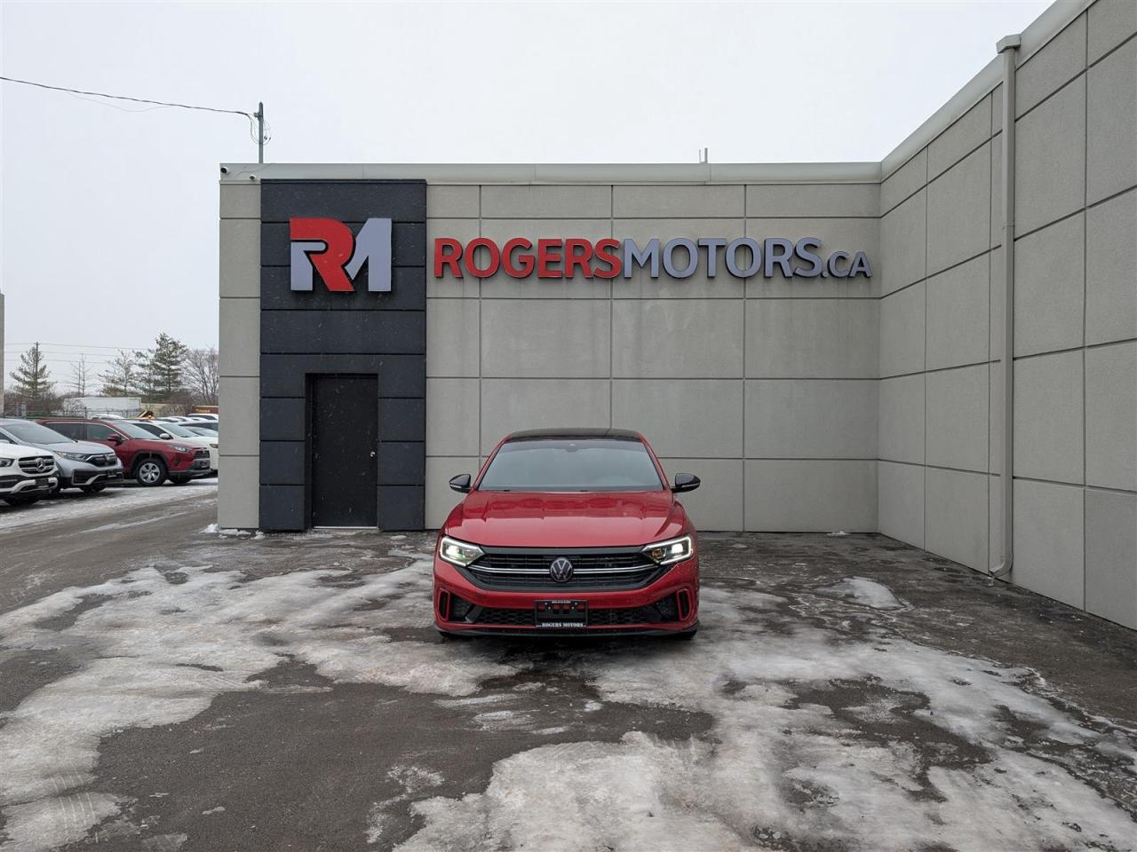 2022 Volkswagen Jetta GLI - SUNROOF - NAVI - LEATHER - TECH FEATS Photo