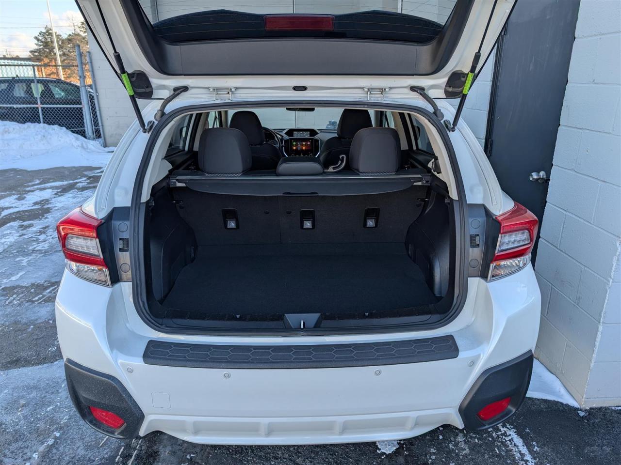 2021 Subaru XV Crosstrek SPORT AWD - SUNROOF - HTD SEATS - TECH FEATS Photo