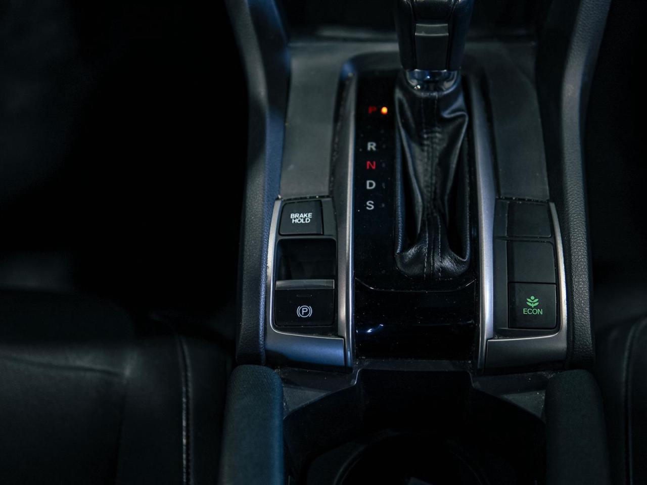 2021 Honda Civic SPORT HATCHBACK | NO ACCIDENTS | SUNROOF Photo