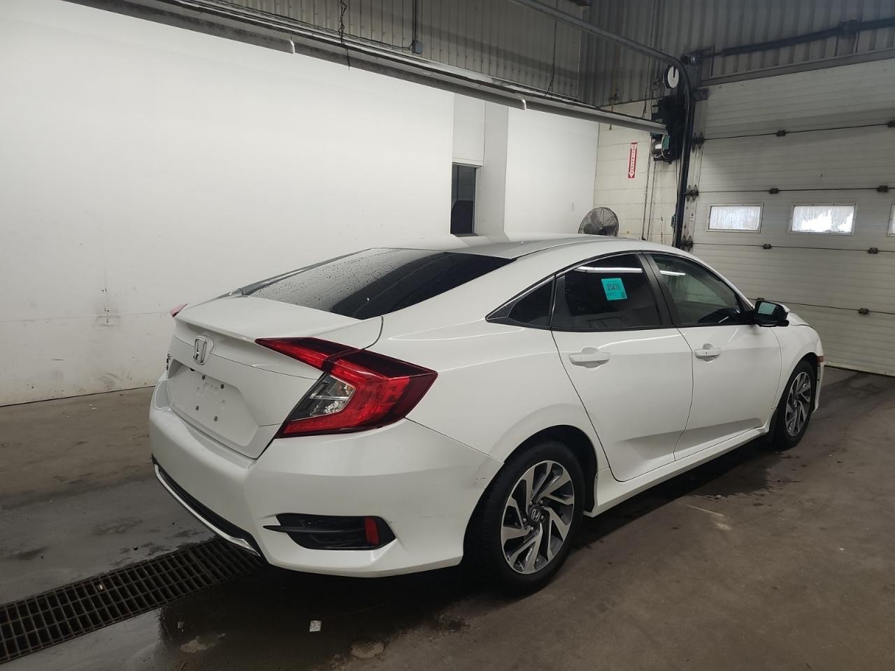 2019 Honda Civic EX | NO ACCIDENTS | 17 SERVICE RECORDS Photo