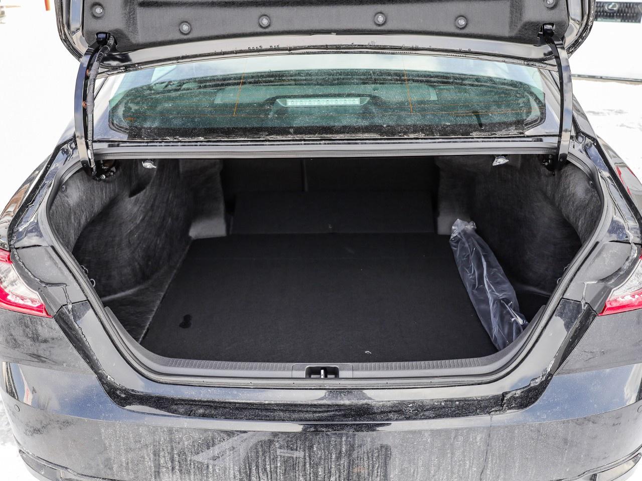 2026 Toyota Camry XLE Photo