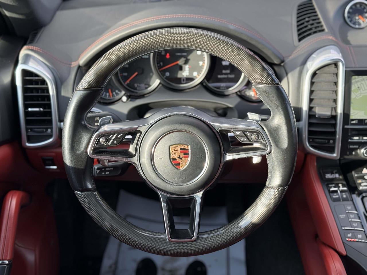 2016 Porsche Cayenne | PREMIUM | BOSE | PANO | RED LEATHER Photo