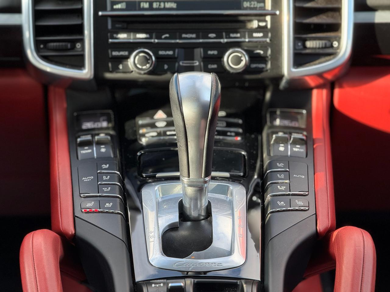 2016 Porsche Cayenne | PREMIUM | BOSE | PANO | RED LEATHER Photo