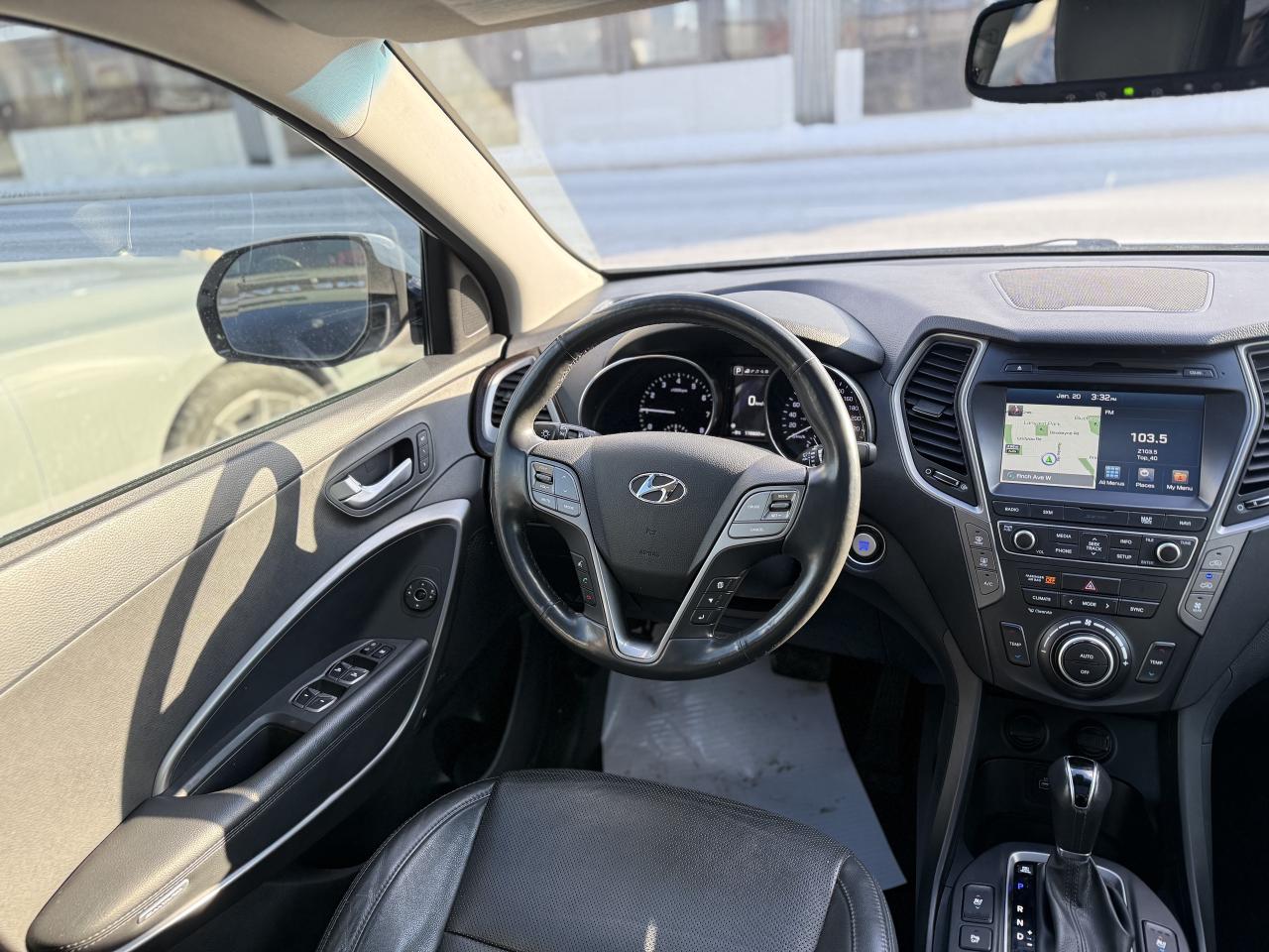 2017 Hyundai Santa Fe LIMITED SE | INFINITY SOUND | PANO | NAVI | REAR C Photo