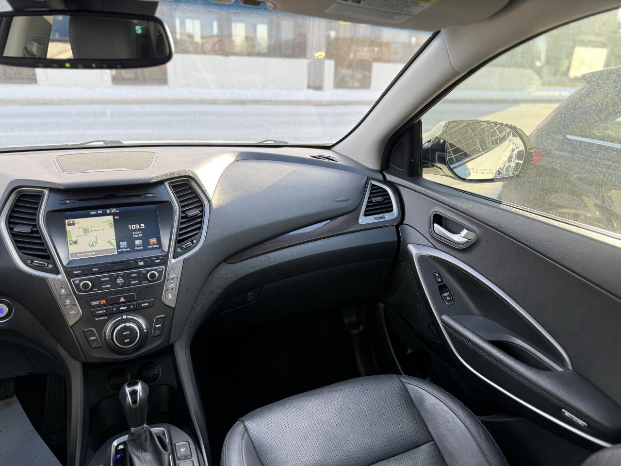 2017 Hyundai Santa Fe LIMITED SE | INFINITY SOUND | PANO | NAVI | REAR C Photo