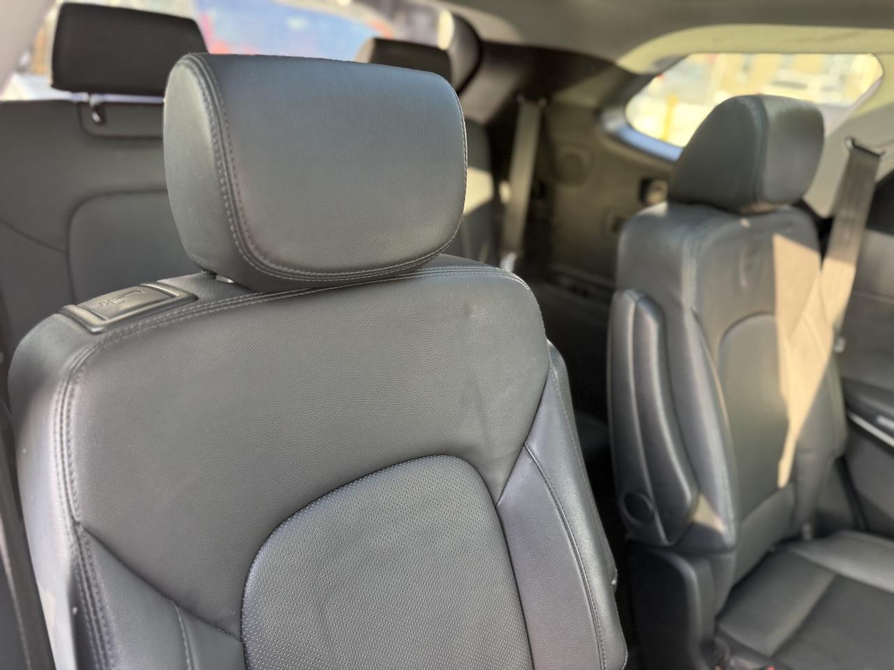 2017 Hyundai Santa Fe LIMITED SE | INFINITY SOUND | PANO | NAVI | REAR C Photo