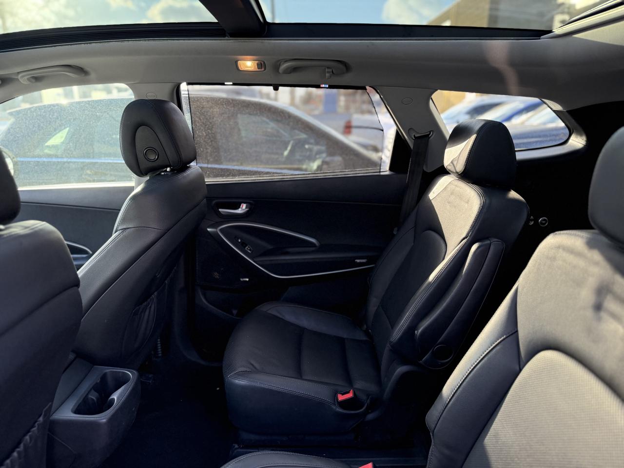 2017 Hyundai Santa Fe LIMITED SE | INFINITY SOUND | PANO | NAVI | REAR C Photo