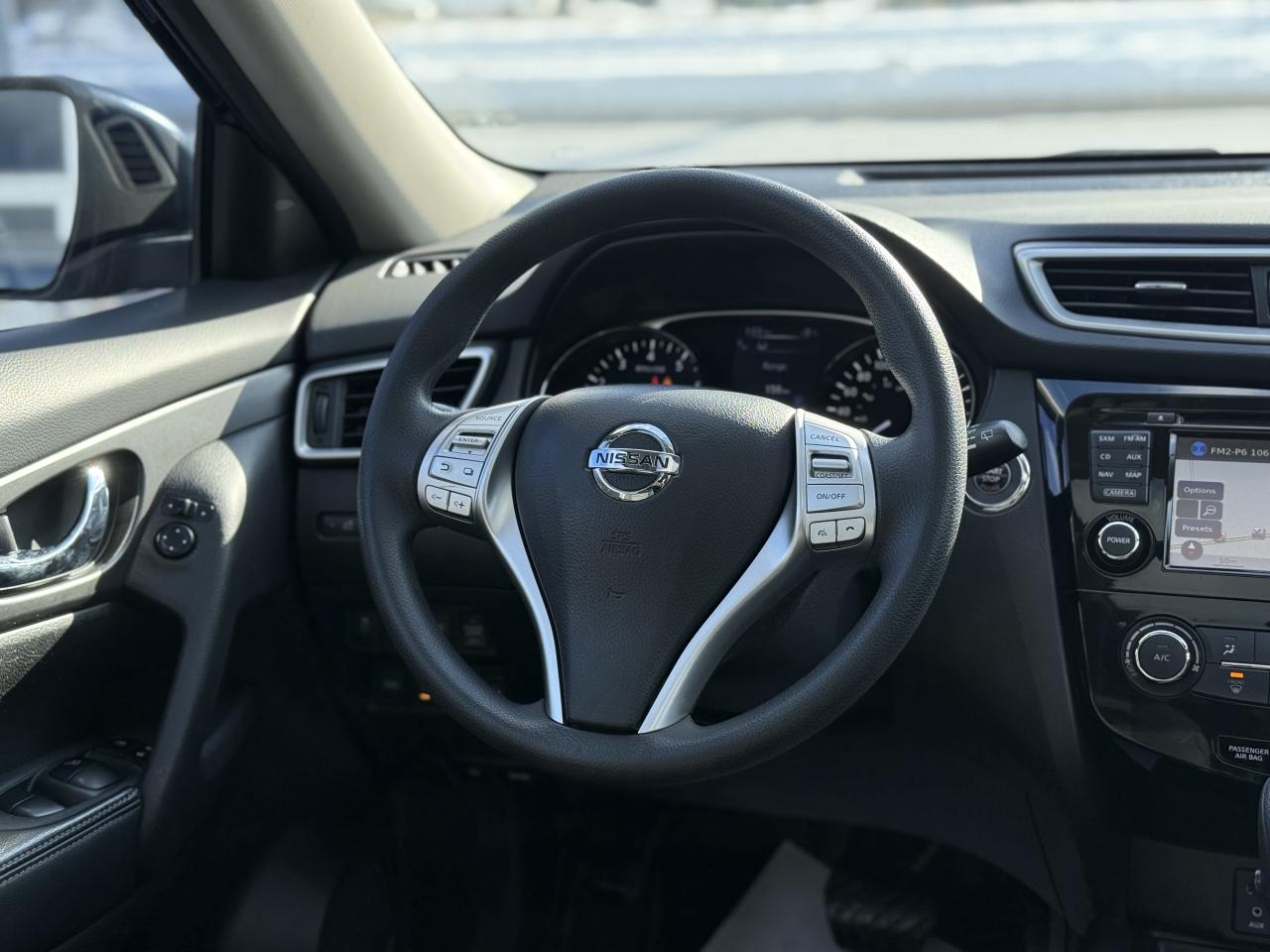 2015 Nissan Rogue S | PANO | NAVI | 360 CAMERA Photo