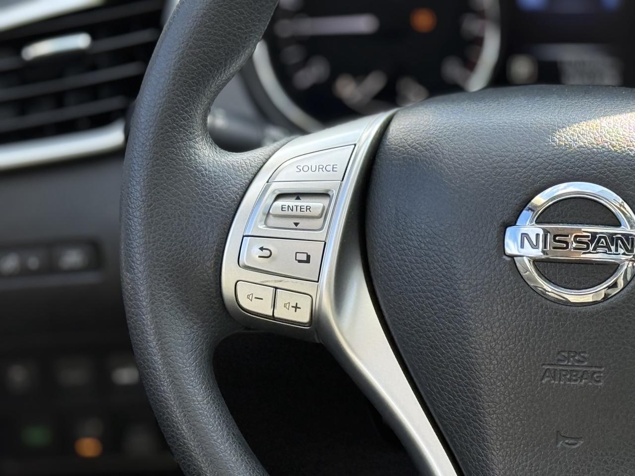 2015 Nissan Rogue S | PANO | NAVI | 360 CAMERA Photo