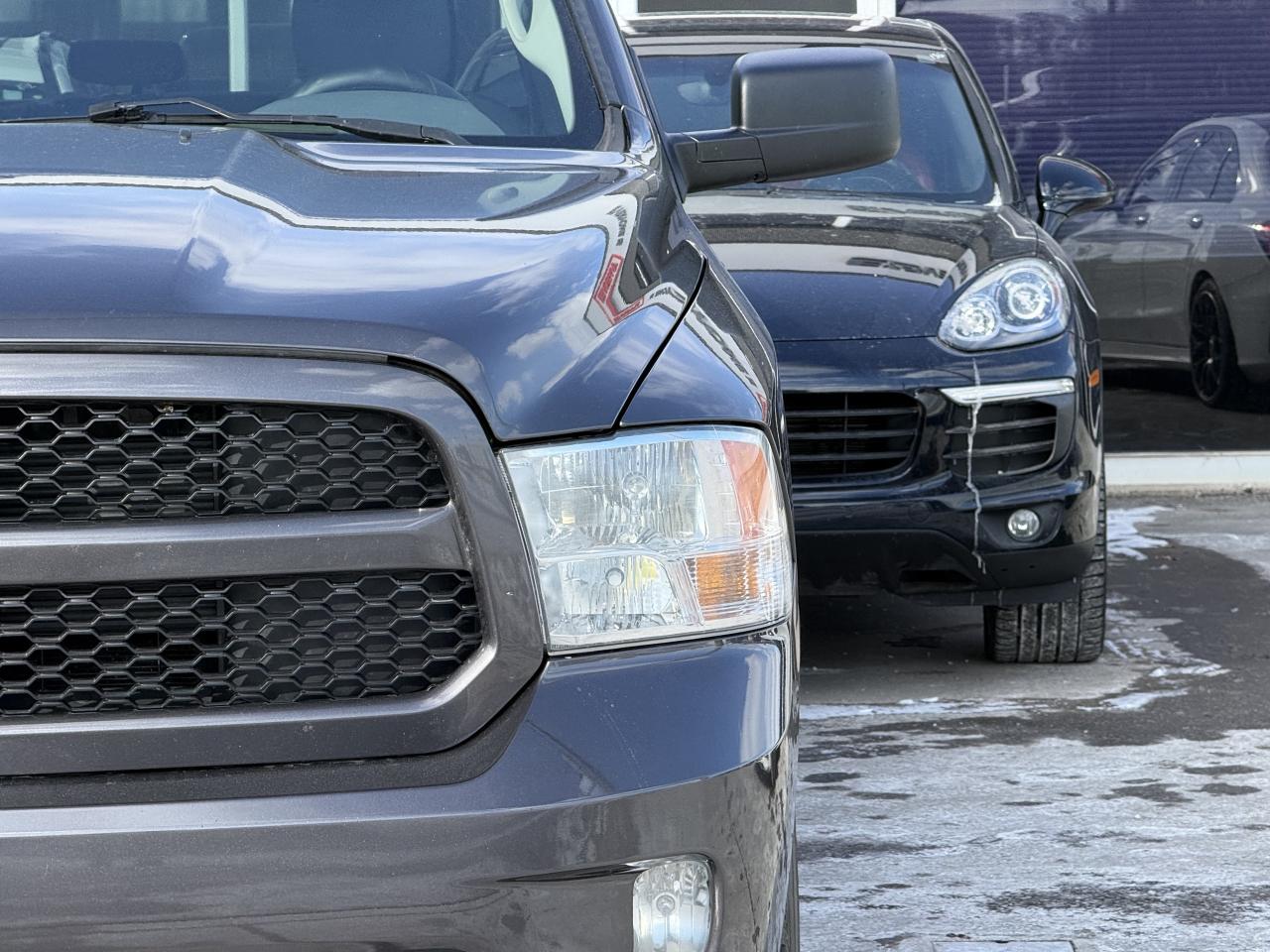 2017 RAM 1500 TRADESMAN | 5.7 V8 | BACK UP CAMERA Photo