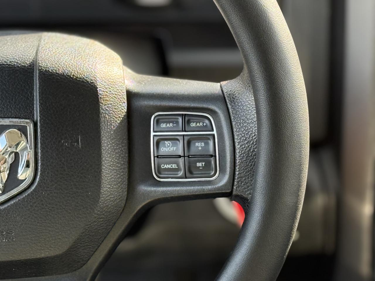 2017 RAM 1500 TRADESMAN | 5.7 V8 | BACK UP CAMERA Photo