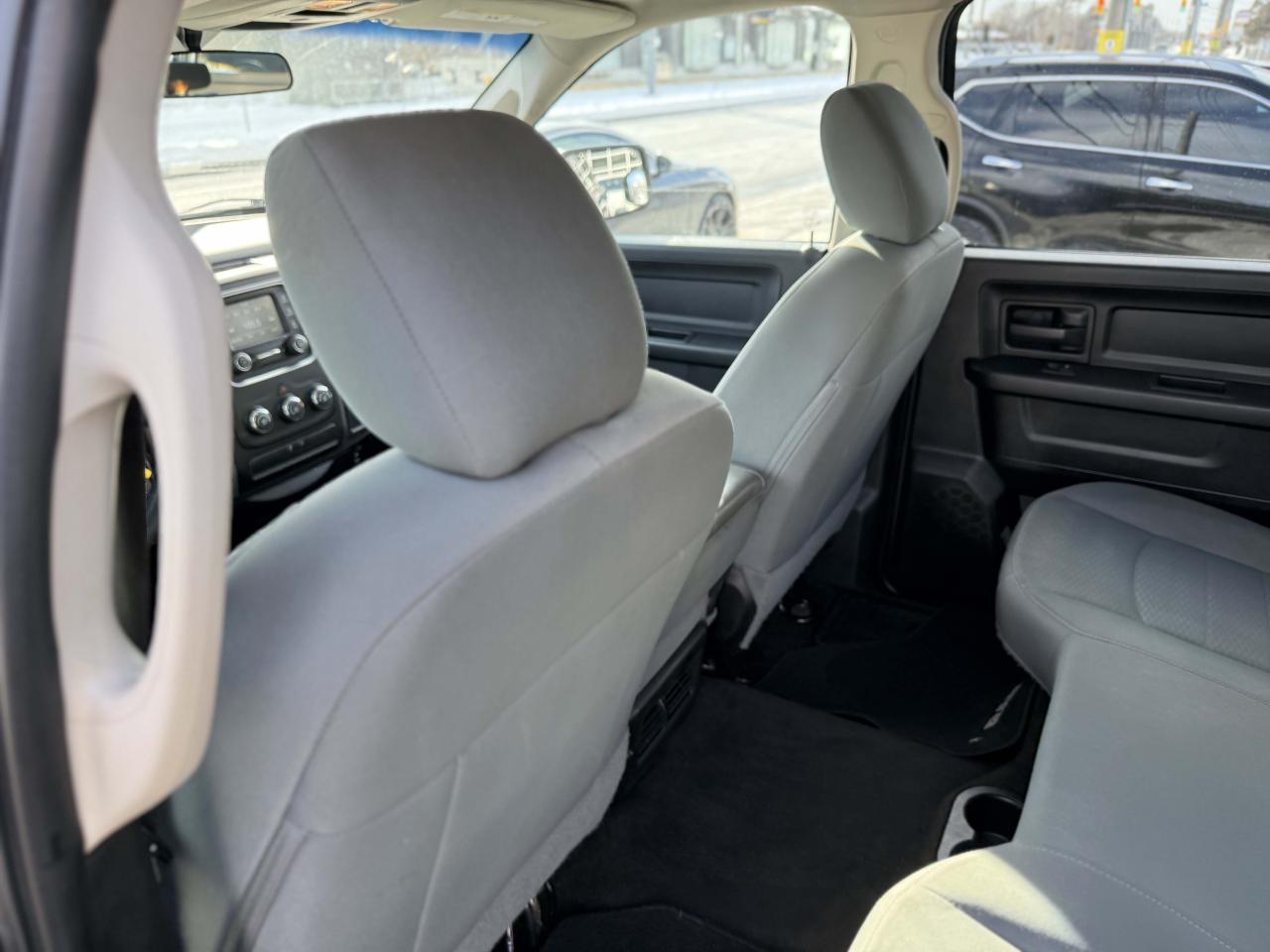 2017 RAM 1500 TRADESMAN | 5.7 V8 | BACK UP CAMERA Photo