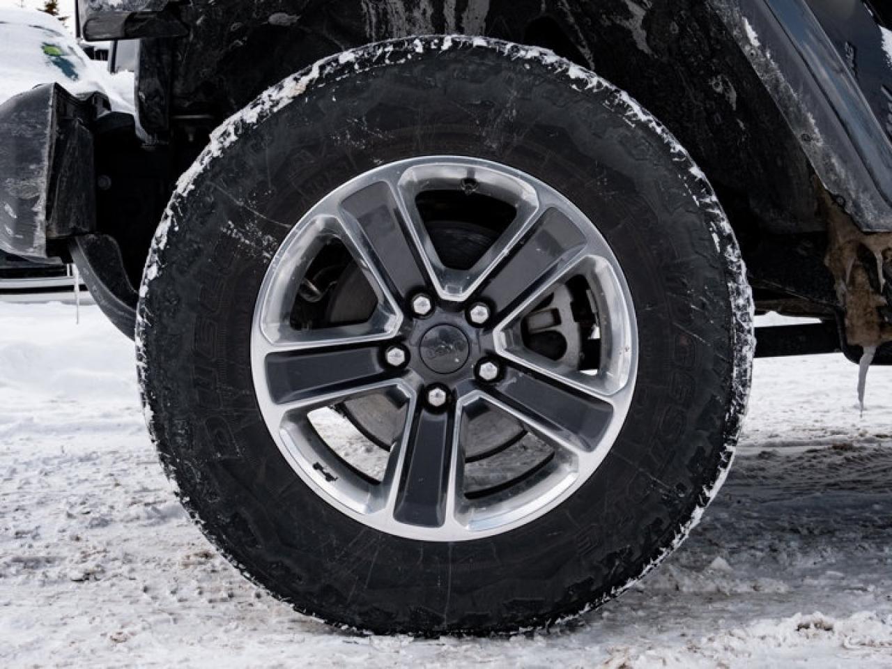 2020 Jeep Wrangler Unlimited Sahara Photo