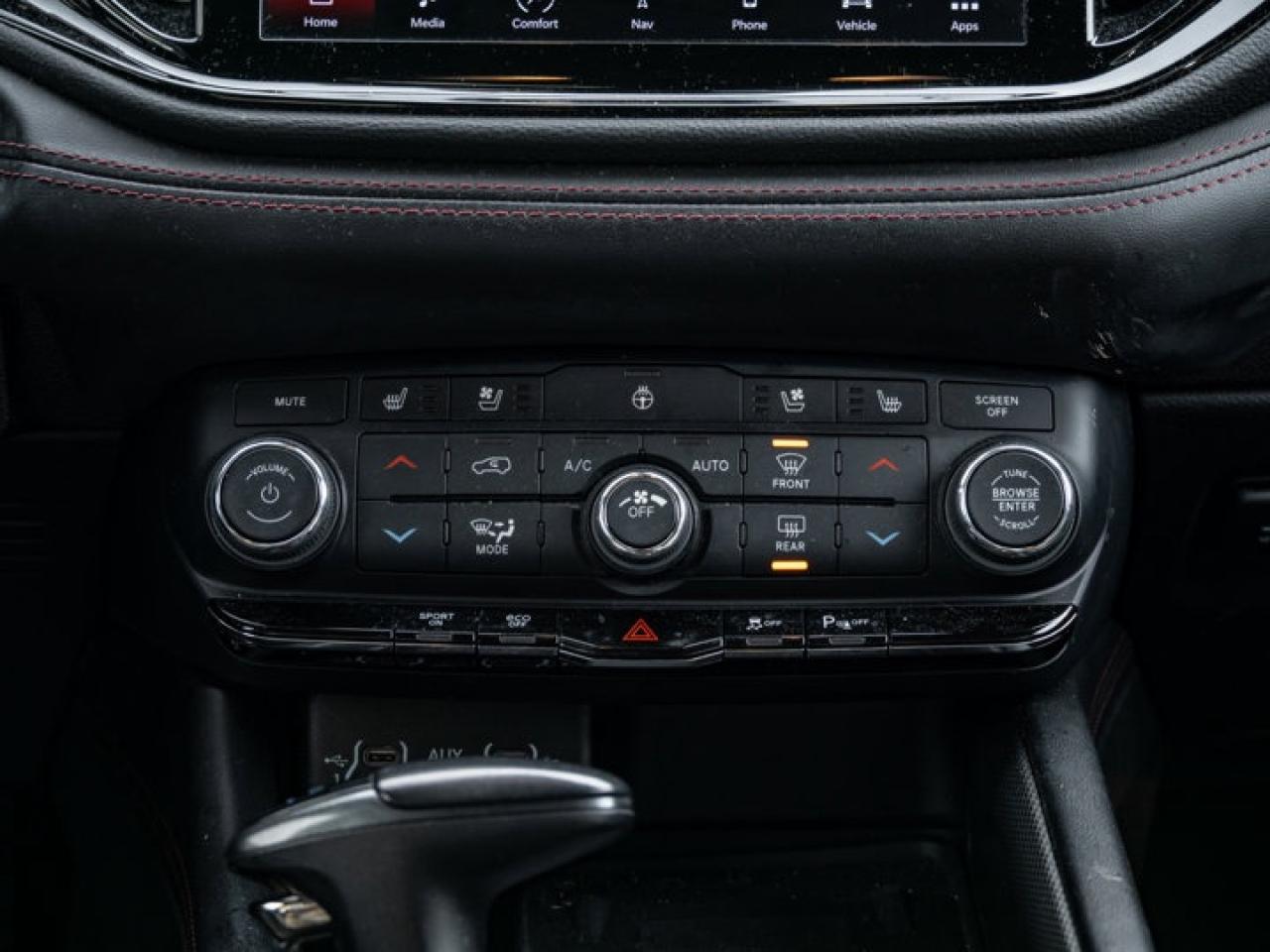 2022 Dodge Durango R/T Photo