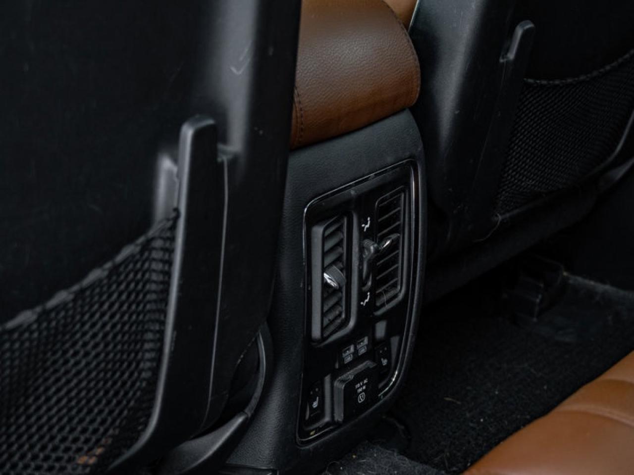 2018 Jeep Grand Cherokee Summit Photo