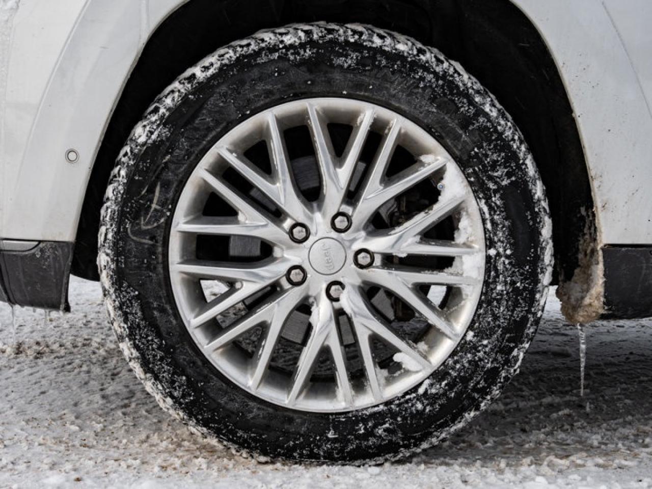 2018 Jeep Grand Cherokee Summit Photo