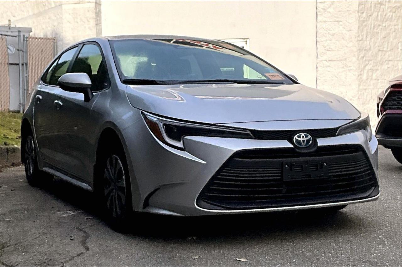 Used 2025 Toyota Corolla Hybrid LE for sale in Abbotsford, BC