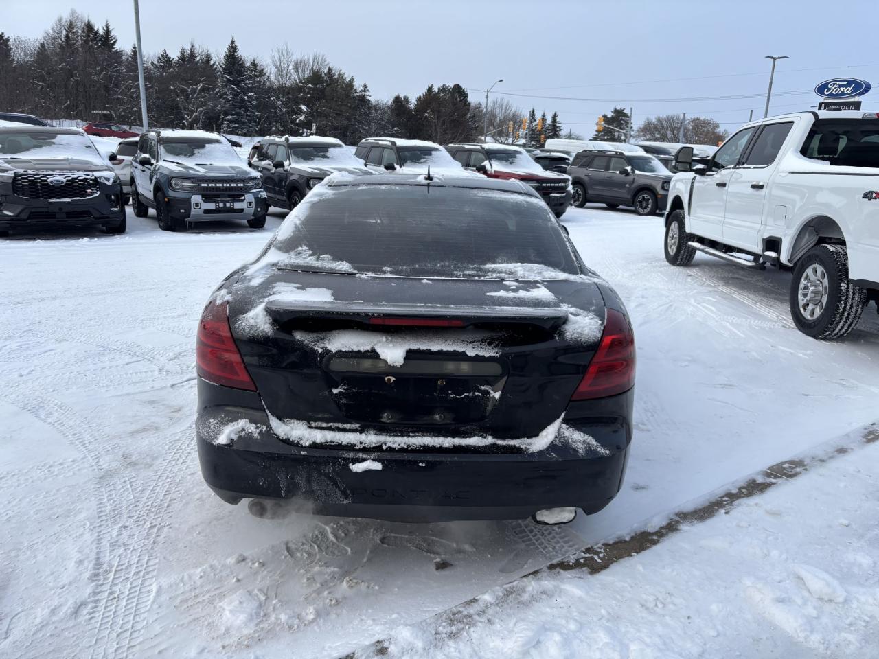 2008 Pontiac Grand Prix SEDAN, CLOTH, POWER WINDOWS, AS TRADED Photo