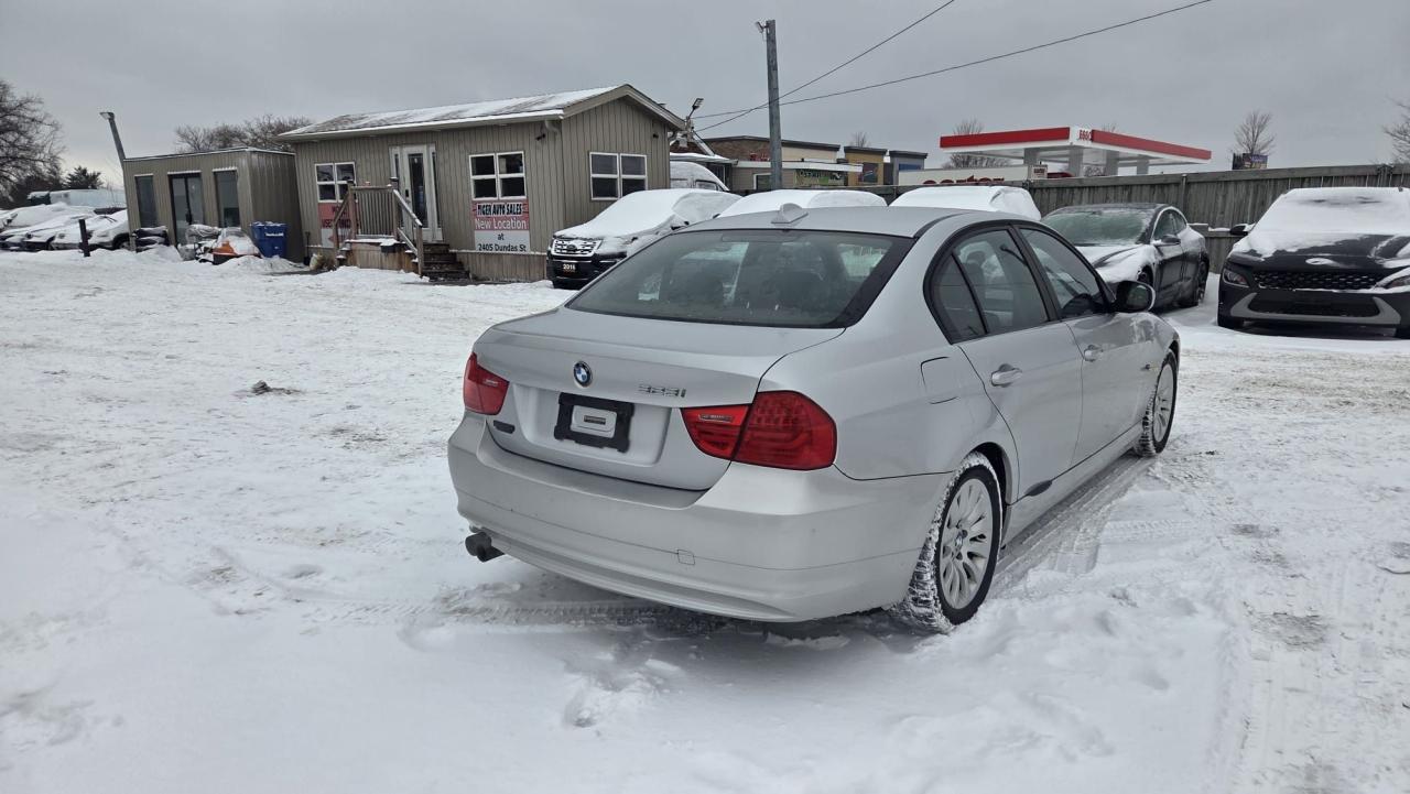 2009 BMW 3 Series 323i, NO ACCIDENTS, WELL MAINTAINED, AS IS SPECIAL Photo4