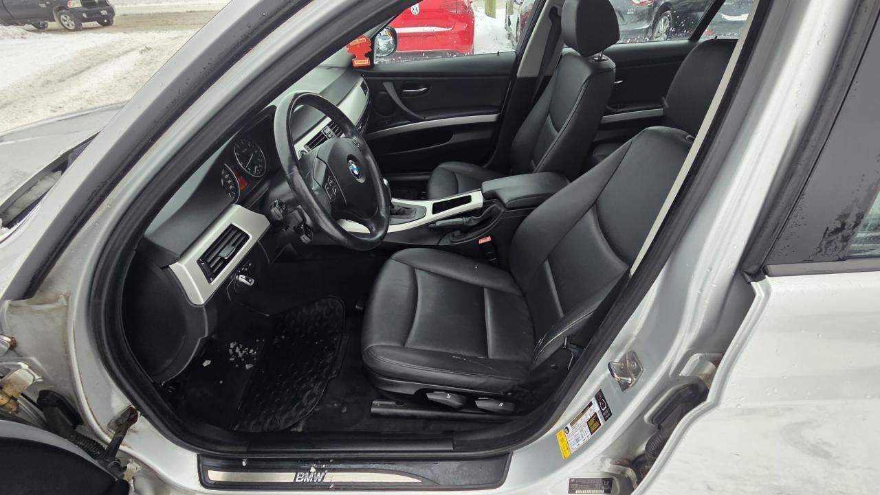 2009 BMW 3 Series 323i, NO ACCIDENTS, WELL MAINTAINED, AS IS SPECIAL Photo