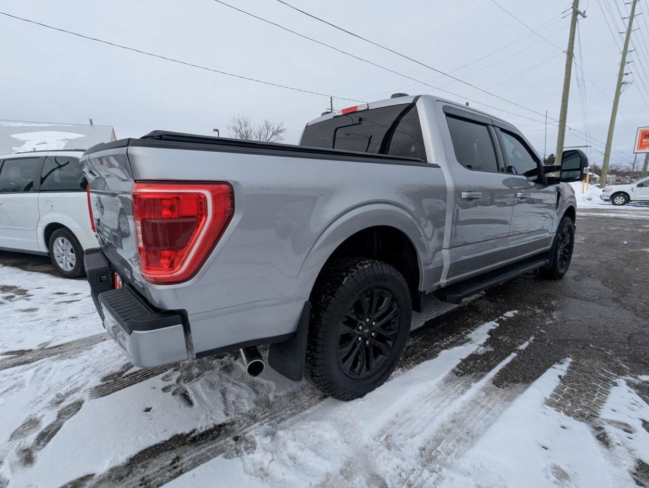 2022 Ford F-150 XLT WITH LEATHER/PANARAMIC SUNROOF/NAVIGATION!! Photo