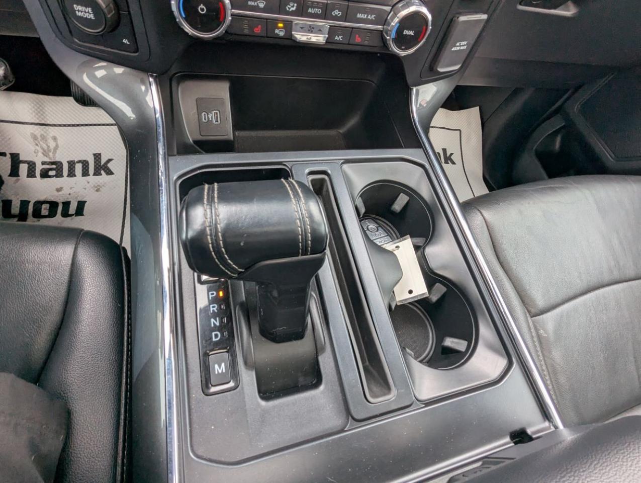 2022 Ford F-150 XLT WITH LEATHER/PANARAMIC SUNROOF/NAVIGATION!! Photo