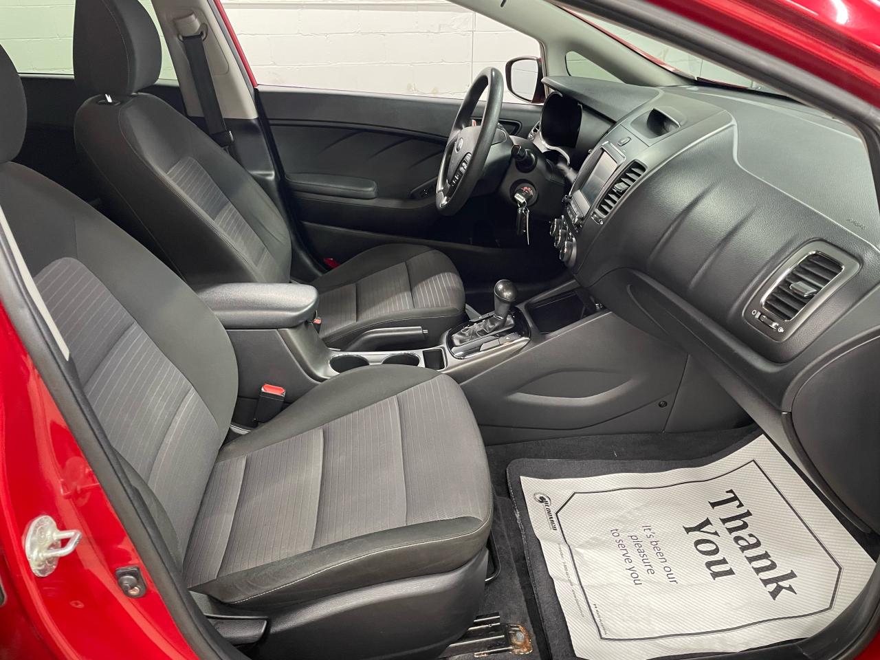 2018 Kia Forte LX Photo10