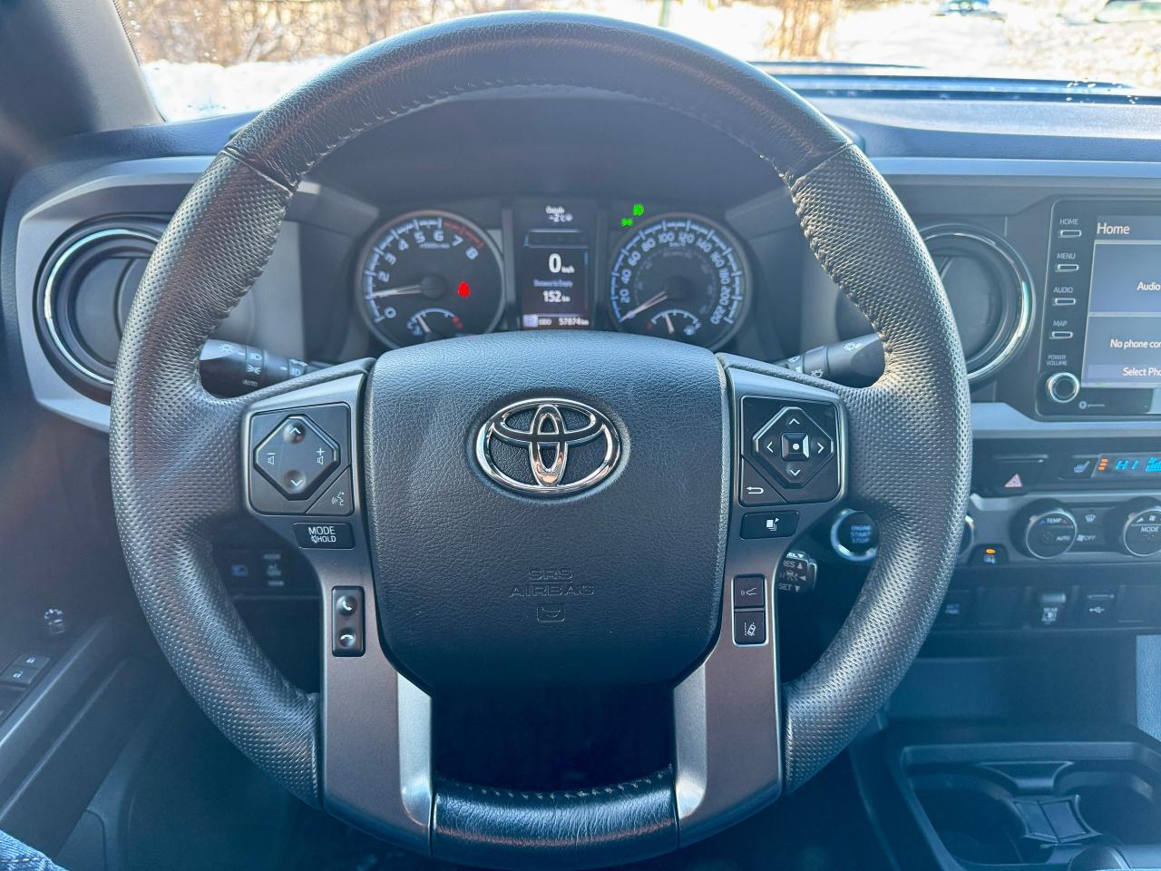 2023 Toyota Tacoma SR5 TRD SPORT 4WD CREW Clean Carfax | Low KMS Photo