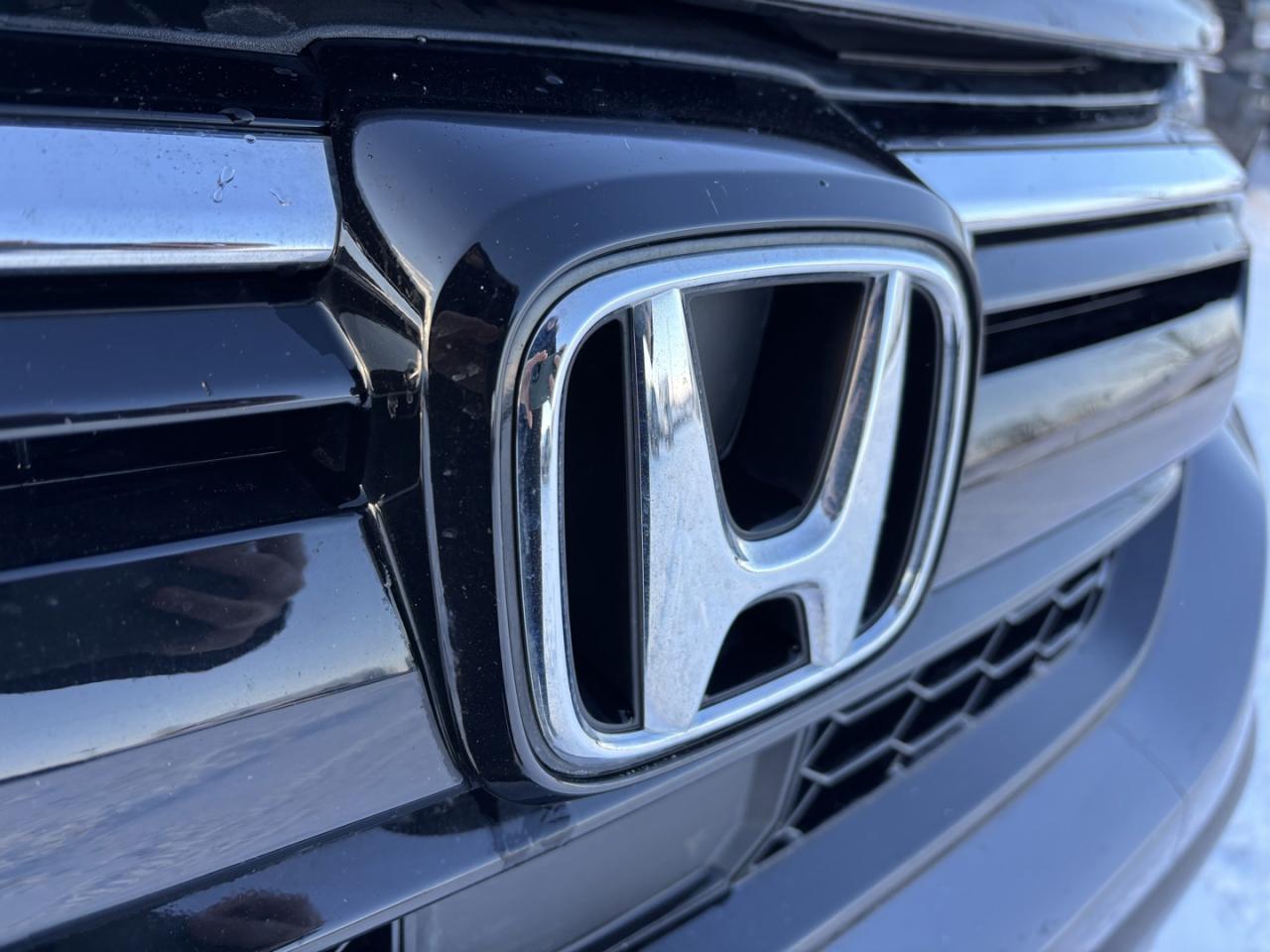 2021 Honda CR-V Touring Leather~AWD~NAVI~PANO-ROOF~ Photo