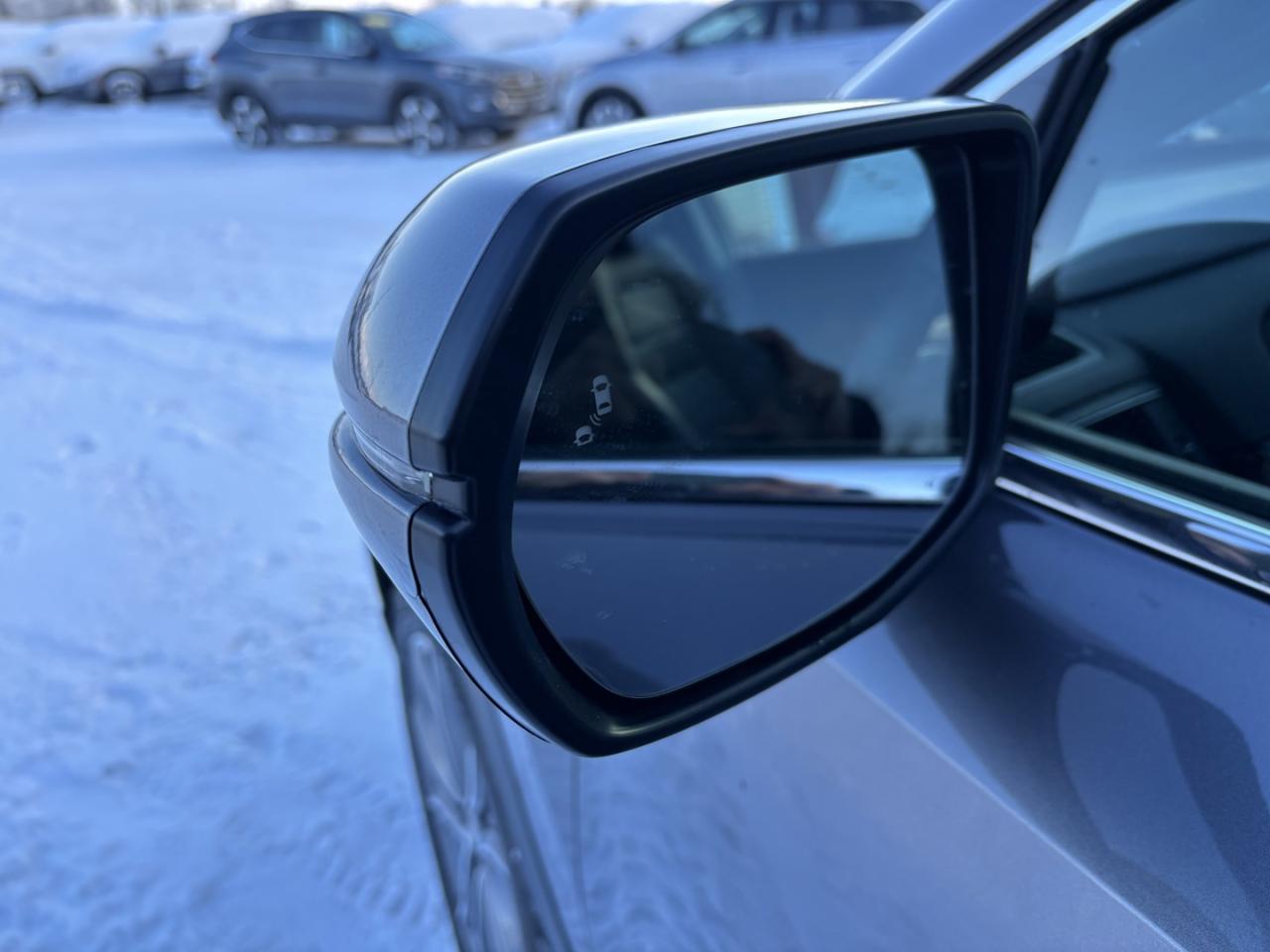 2021 Honda CR-V Touring Leather~AWD~NAVI~PANO-ROOF~ Photo