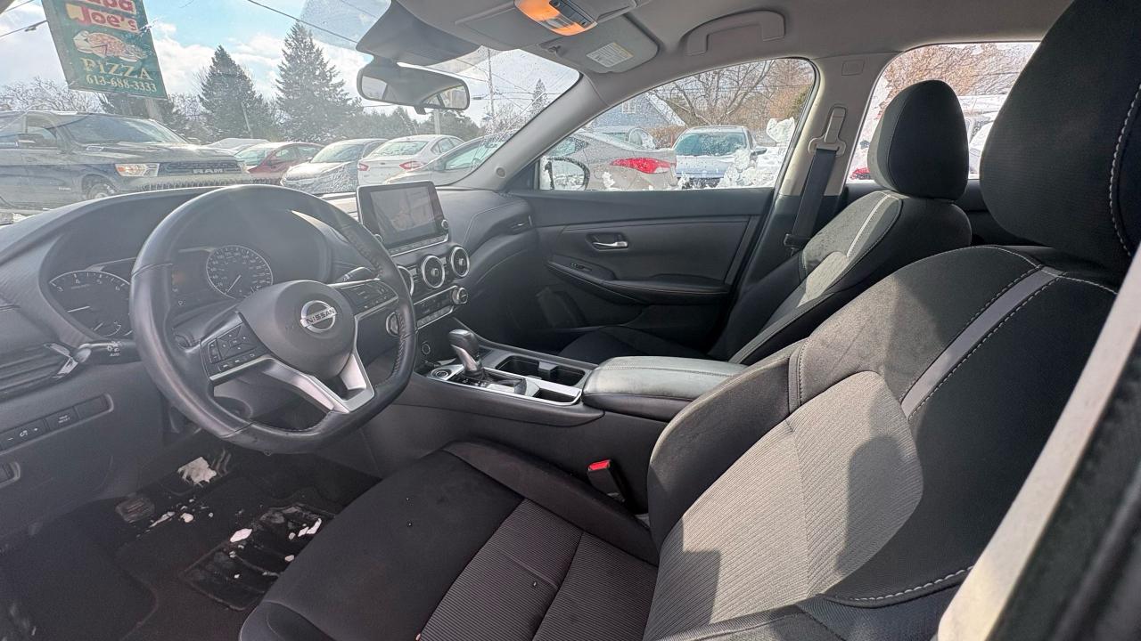 2021 Nissan Sentra SV Photo