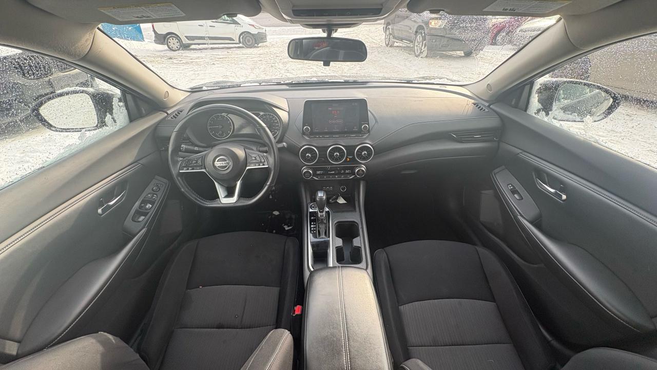 2021 Nissan Sentra SV Photo