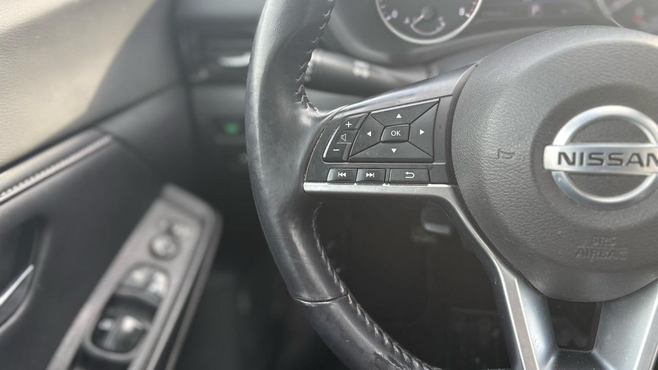 2021 Nissan Sentra SV Photo