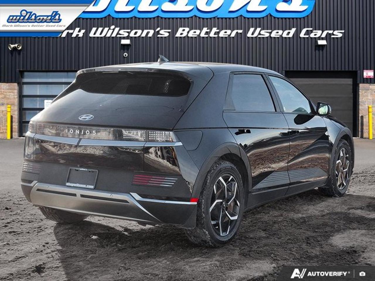 2022 Hyundai IONIQ 5 Preferred Long Range | Heated Wheel + Seats | Adaptive Cruise | CarPlay + Android | Rear Cam & More! Photo4