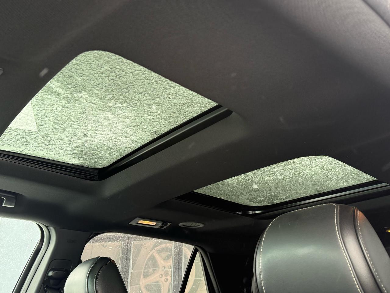 2017 Ford Explorer Platinum | Navigation | Backup Camera | Sunroof Photo