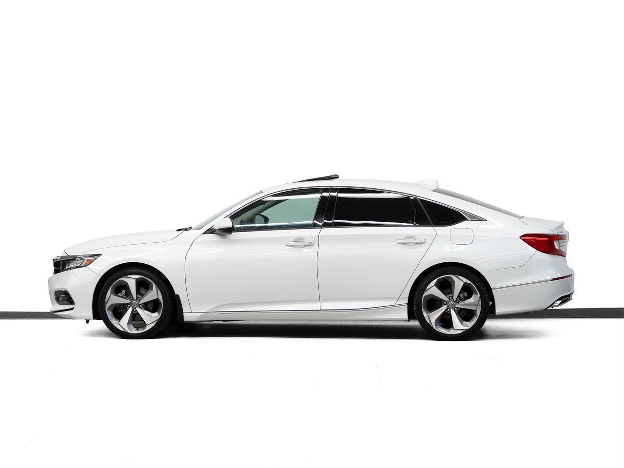 2020 Honda Accord TOURING | Nav | Leather | Sunroof | BSM | CarPlay