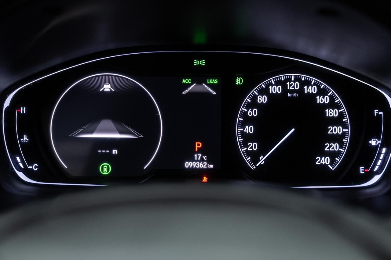 2020 Honda Accord TOURING | Nav | Leather | Sunroof | BSM | CarPlay