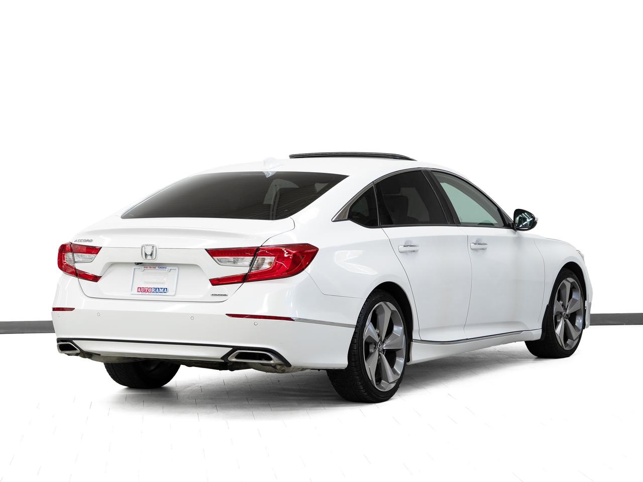 2020 Honda Accord TOURING | Nav | Leather | Sunroof | BSM | CarPlay