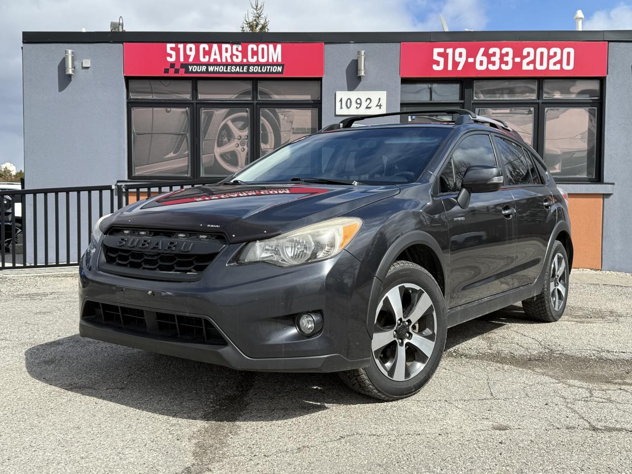 2014 Subaru XV Crosstrek Touring | Backup Camera | Heated Seats | Sunroof - Photo #1