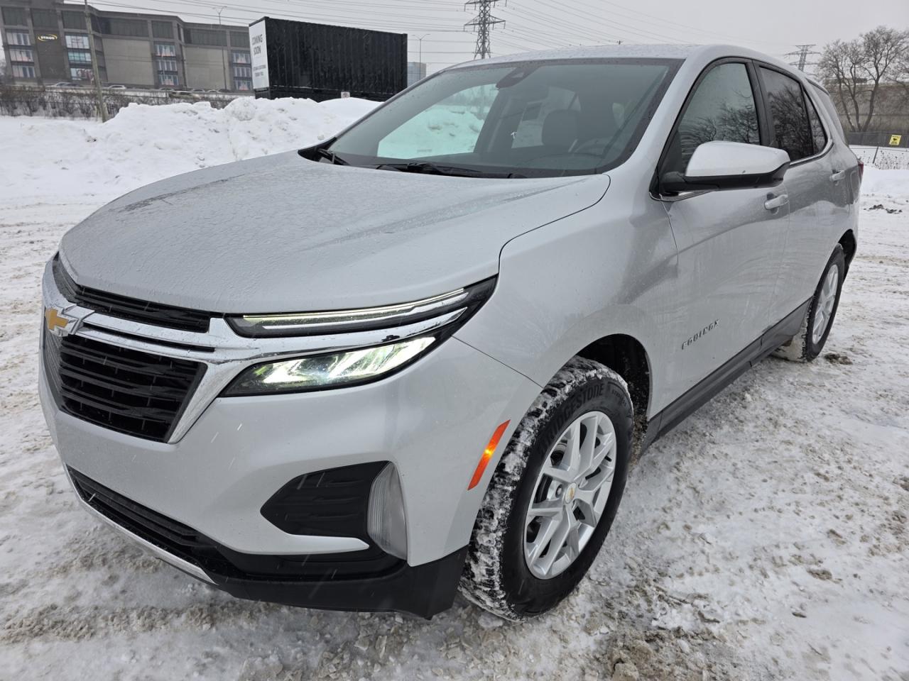 2022 Chevrolet Equinox LT AWD - Photo #1