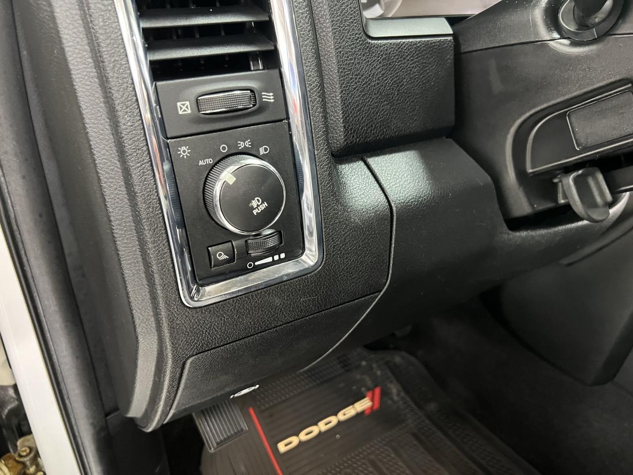 2013 RAM 1500 SPORT Shorty 4X4 Photo