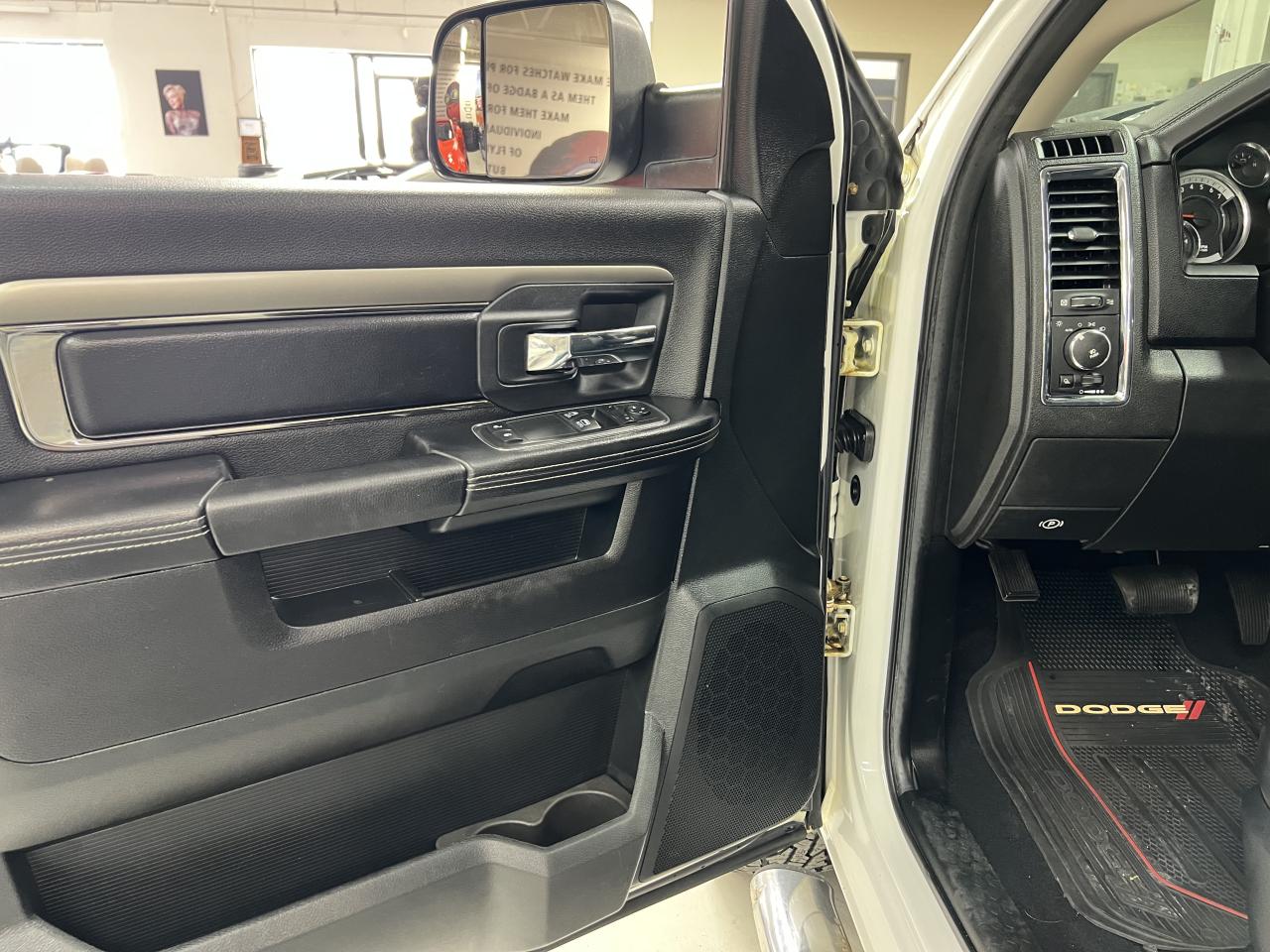 2013 RAM 1500 SPORT Shorty 4X4 Photo