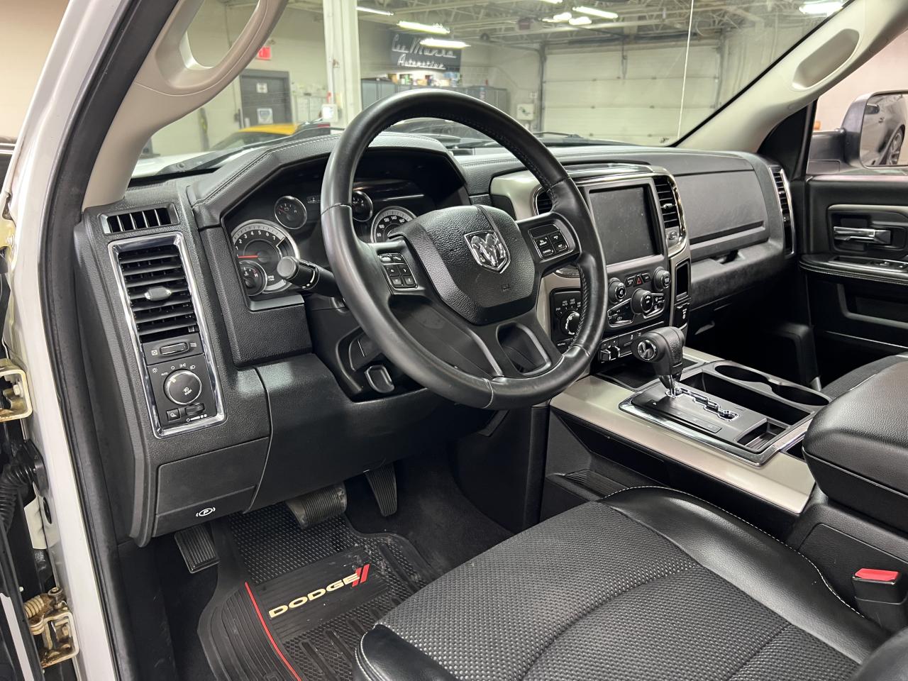 2013 RAM 1500 SPORT Shorty 4X4 Photo