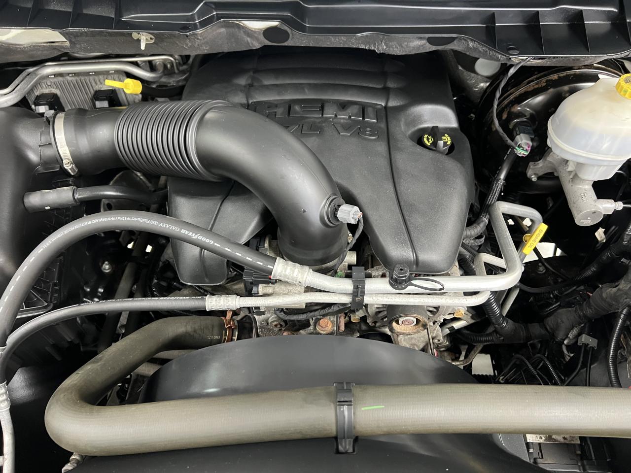 2013 RAM 1500 SPORT Shorty 4X4 Photo