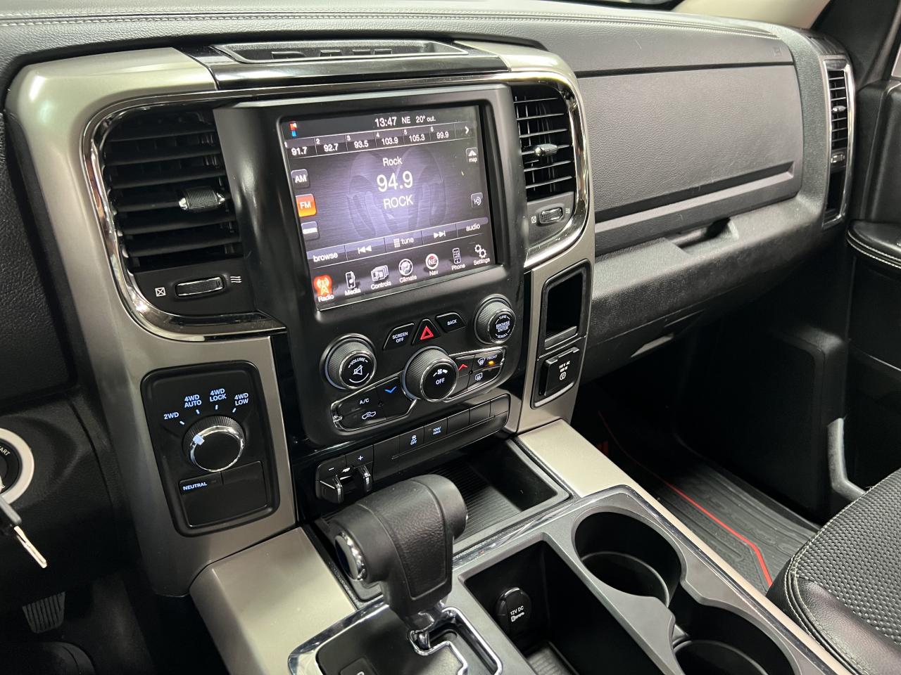 2013 RAM 1500 SPORT Shorty 4X4 Photo