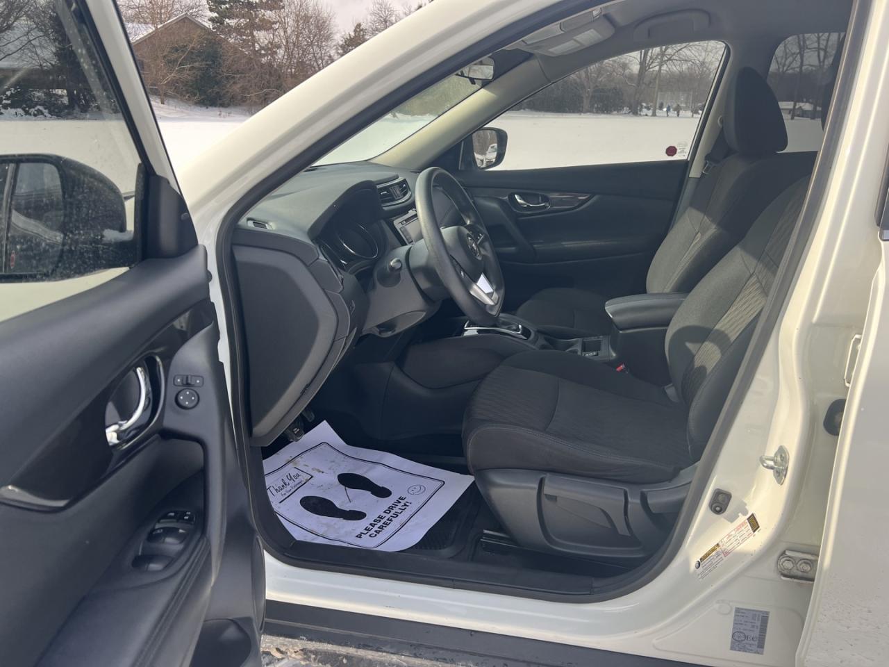 2018 Nissan Rogue S AWD Photo