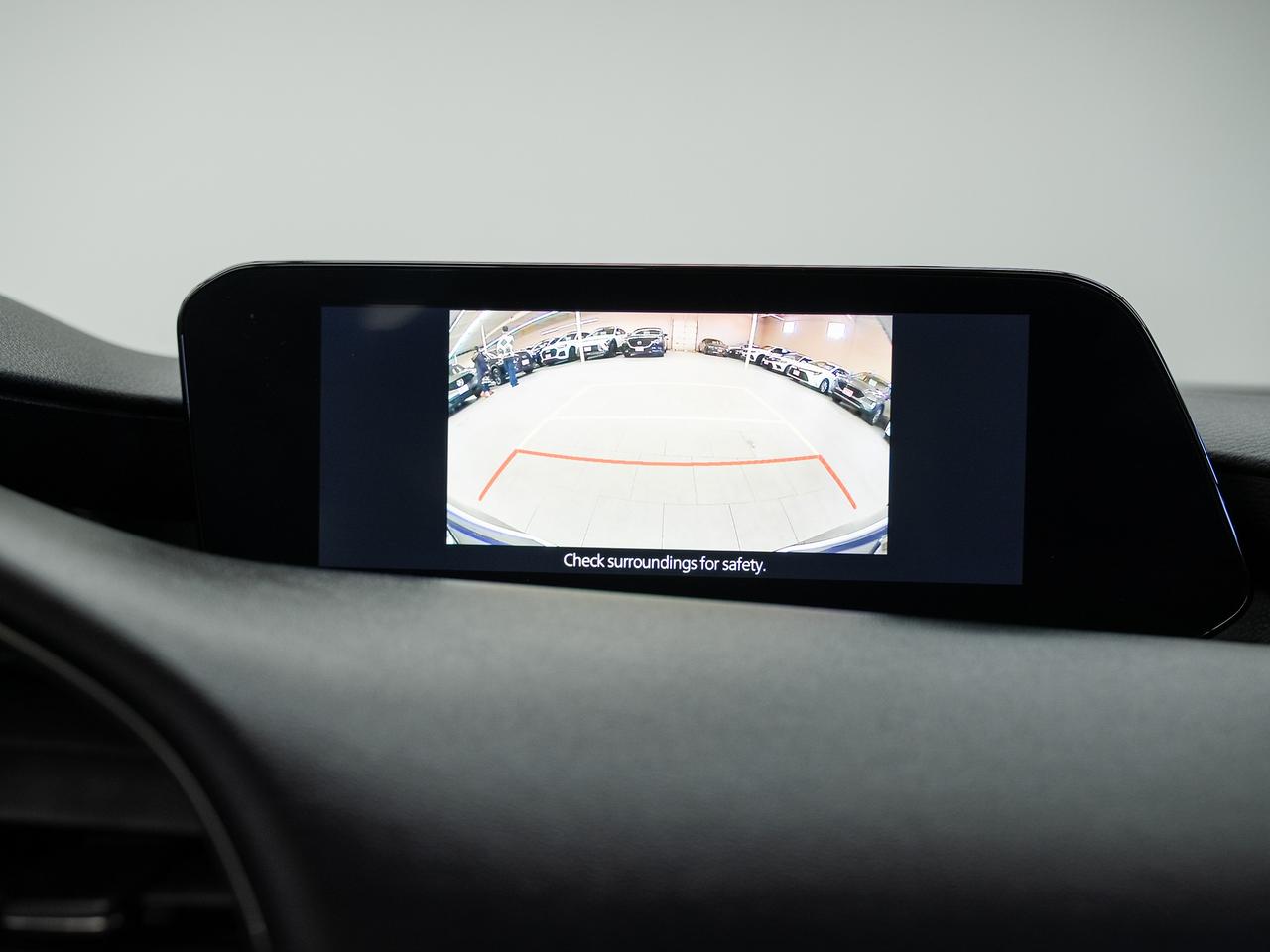 2023 Mazda MAZDA3 SPORT GS | Leather | Sunroof | BSM | ACC | CarPlay