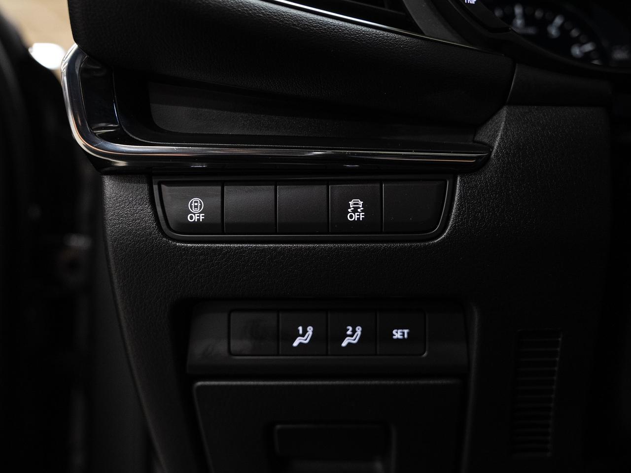 2023 Mazda MAZDA3 SPORT GS | Leather | Sunroof | BSM | ACC | CarPlay