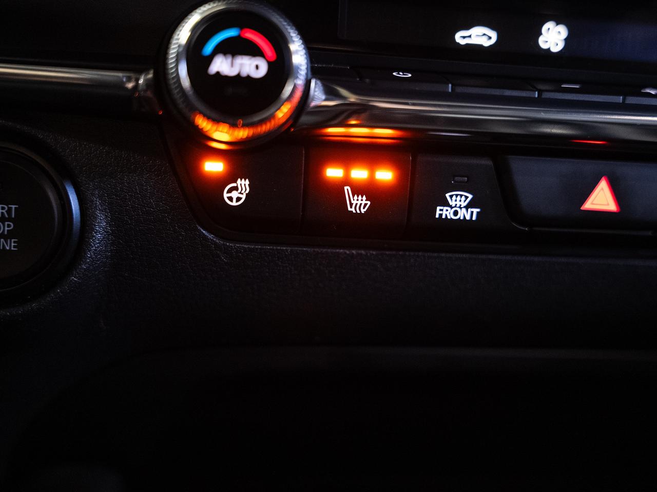 2023 Mazda MAZDA3 SPORT GS | Leather | Sunroof | BSM | ACC | CarPlay Photo